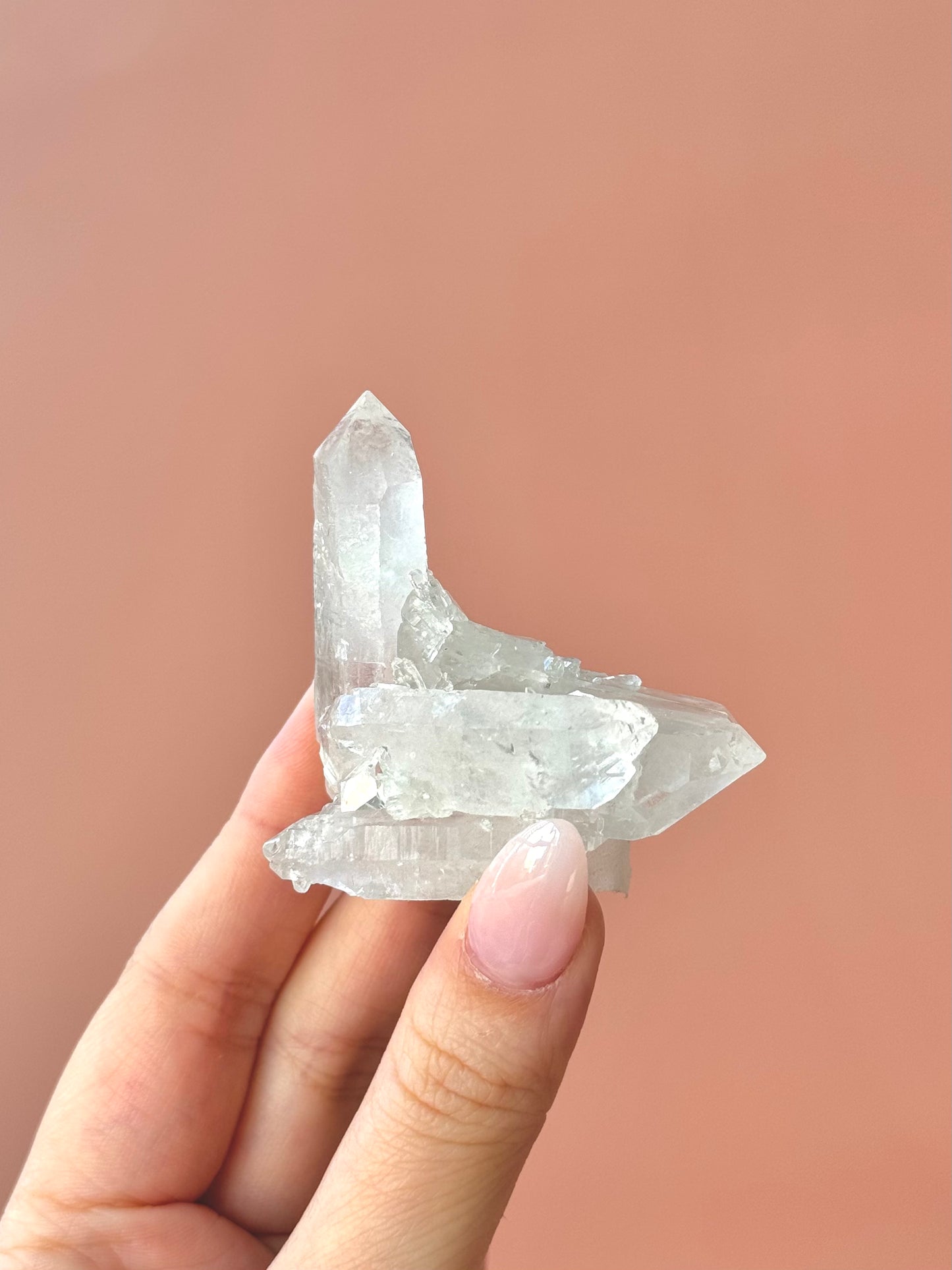 Single Point Clear Quartz Cluster